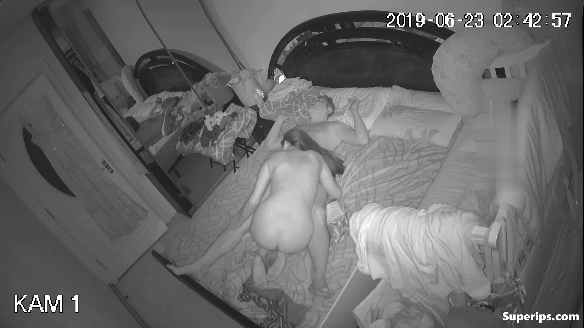 IPCAM – Skinny Ukrainian mom rides her husband IPCAM – Skinny Ukrainian mom rides her husband