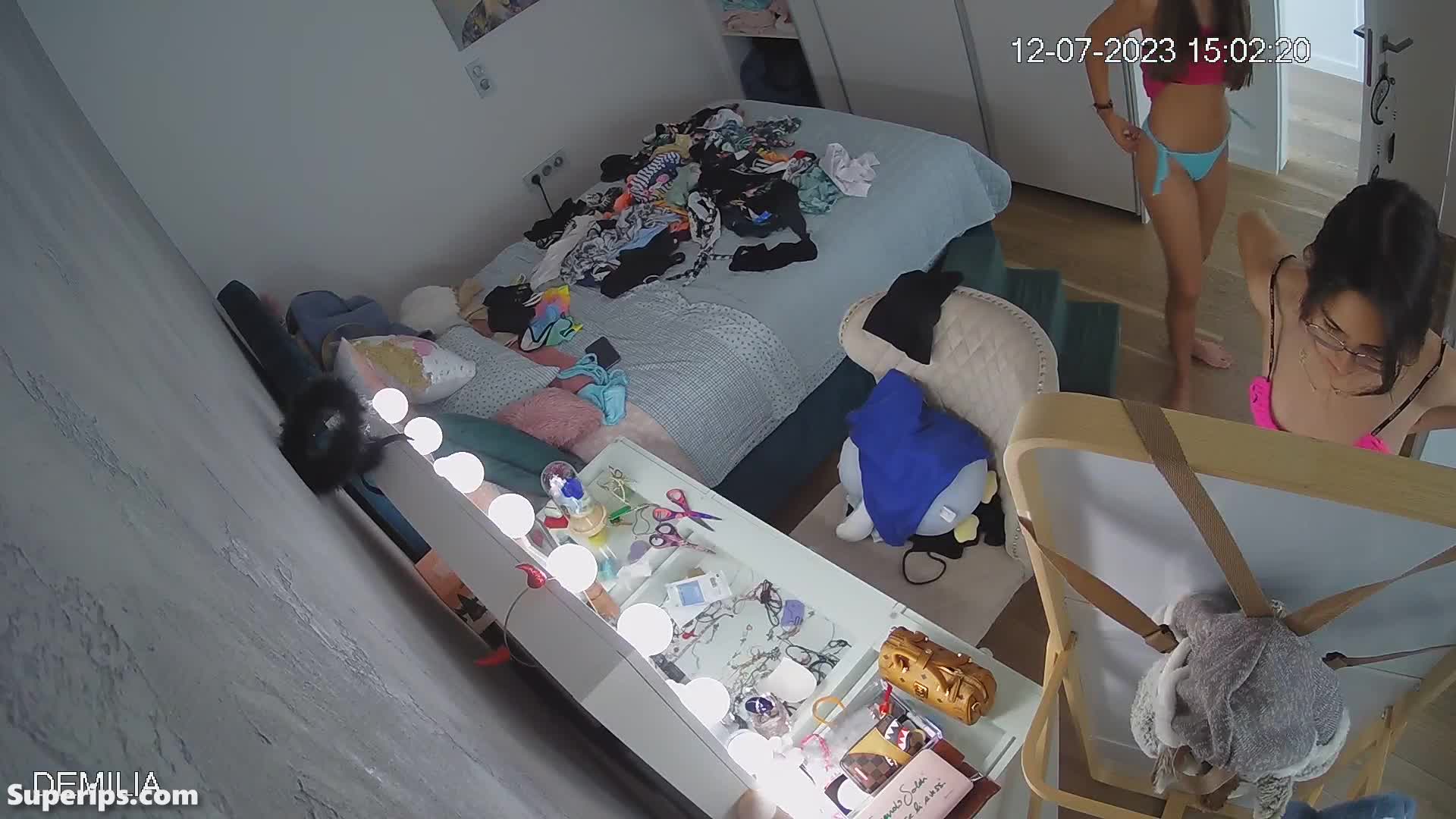 IPCAM – Skinny American teens in sexy bikinis IPCAM – Skinny American teens in sexy bikinis