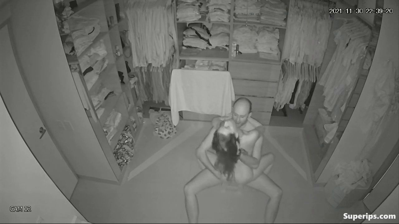 IPCAM – Petite European woman fucked to orgasm IPCAM – Petite European woman fucked to orgasm