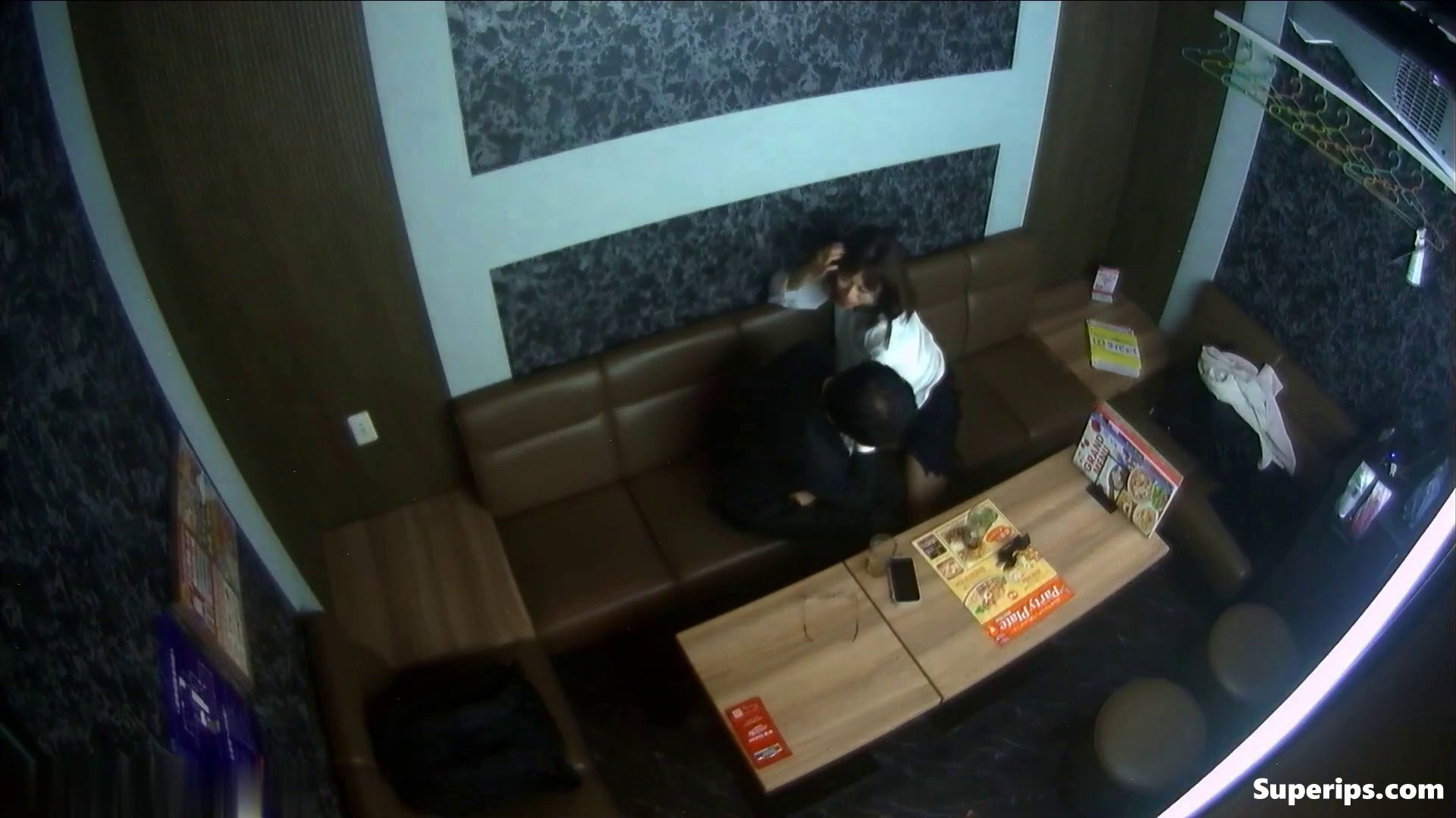 IPCAM – Korean drunk couple groping each other IPCAM – Korean drunk couple groping each other