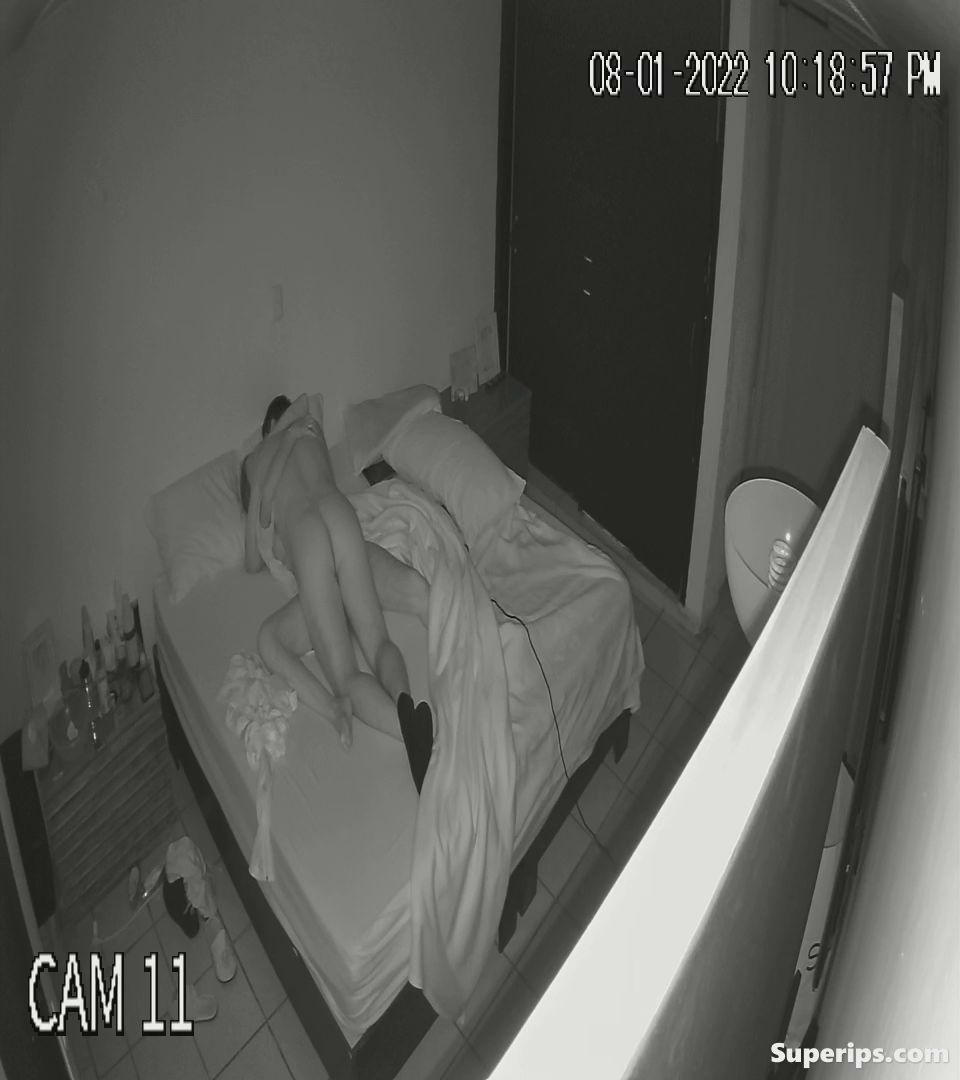 IPCAM – Young Latina wife gets fucked in her bed IPCAM – Young Latina wife gets fucked in her bed