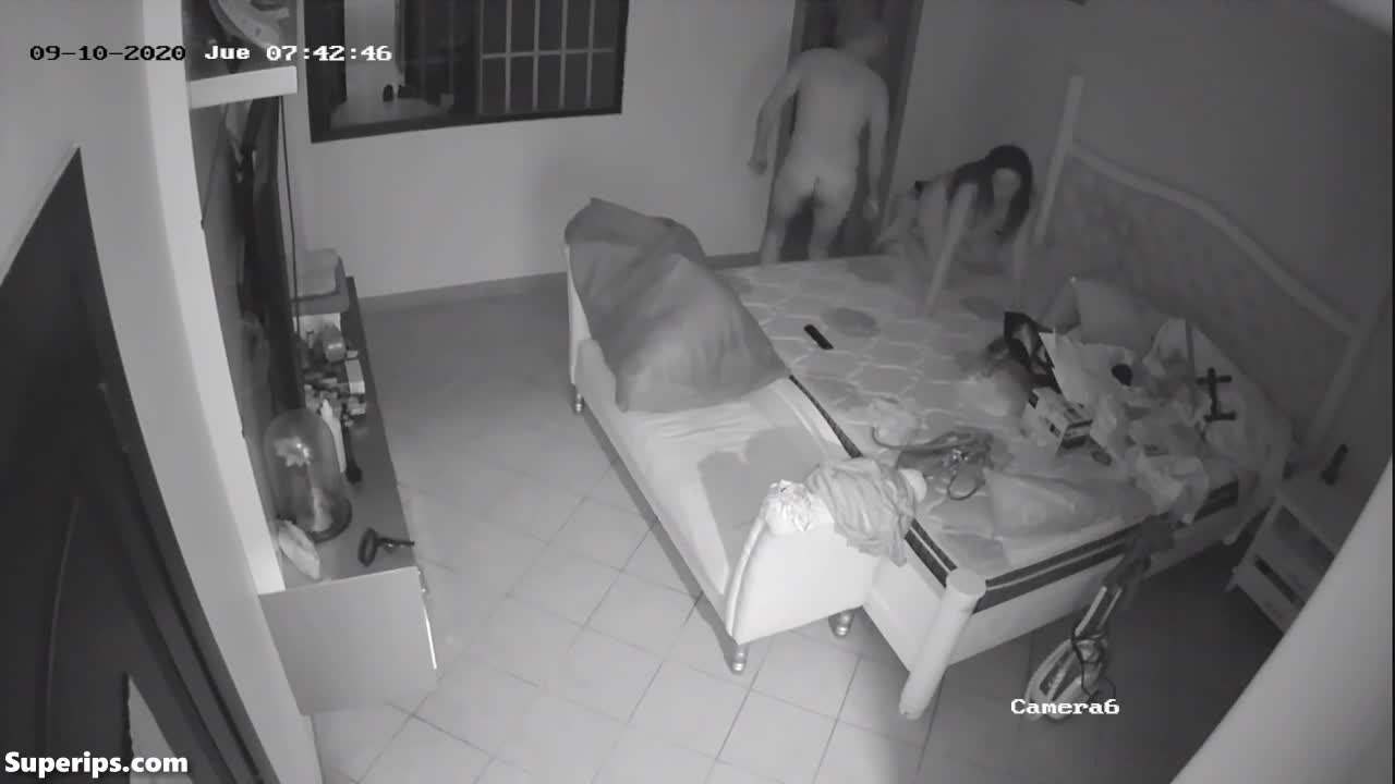 IPCAM – Pregnant French woman gets brutally fucked IPCAM – Pregnant French woman gets brutally fucked