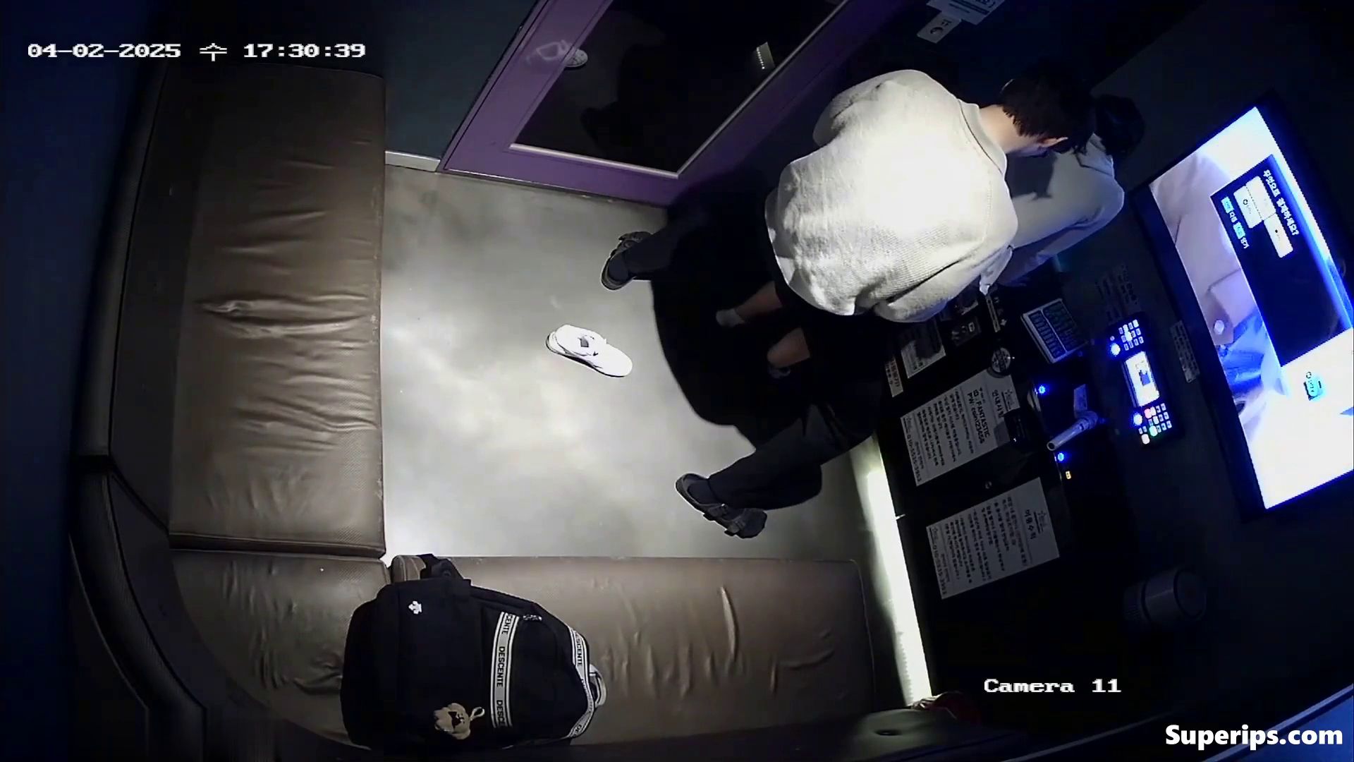 IPCAM – Petite Korean girl gets brutally fucked IPCAM – Petite Korean girl gets brutally fucked