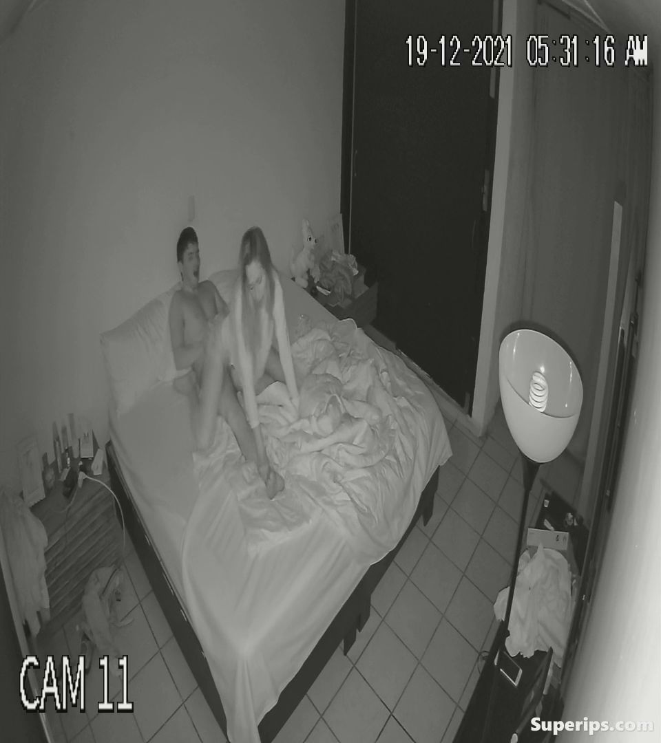 IPCAM – Gorgeous busty girl fucks her boyfriend IPCAM – Gorgeous busty girl fucks her boyfriend