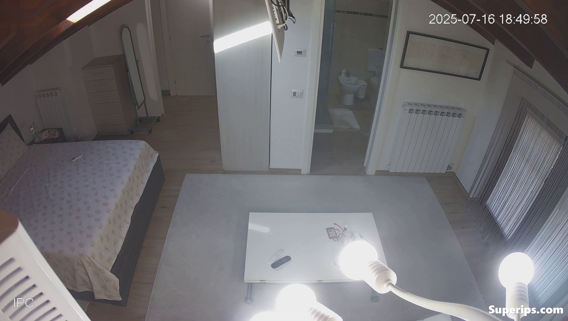 IPCAM – Tanned Italian girl dresses slowly IPCAM – Tanned Italian girl dresses slowly