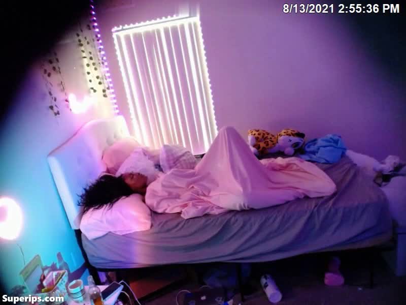 IPCAM – Young British black girl masturbates slowly IPCAM – Young British black girl masturbates slowly