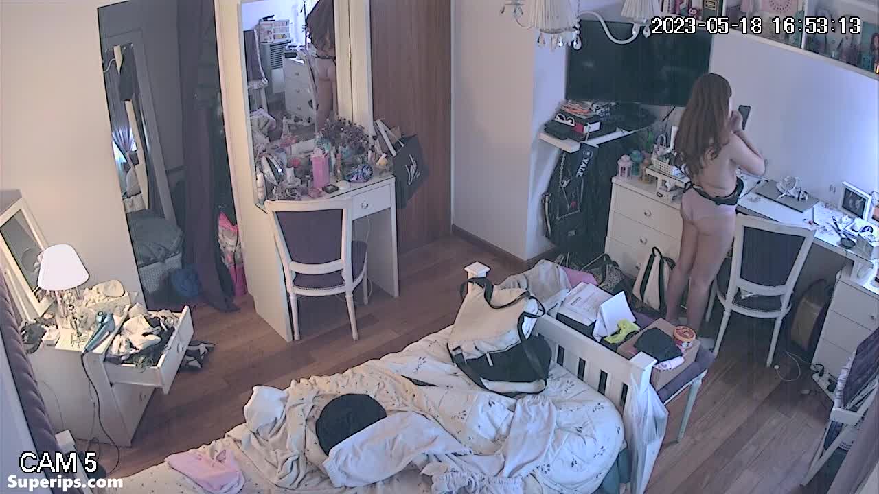 IPCAM – Redhead college girl tries on several swimsuits IPCAM – Redhead college girl tries on several swimsuits