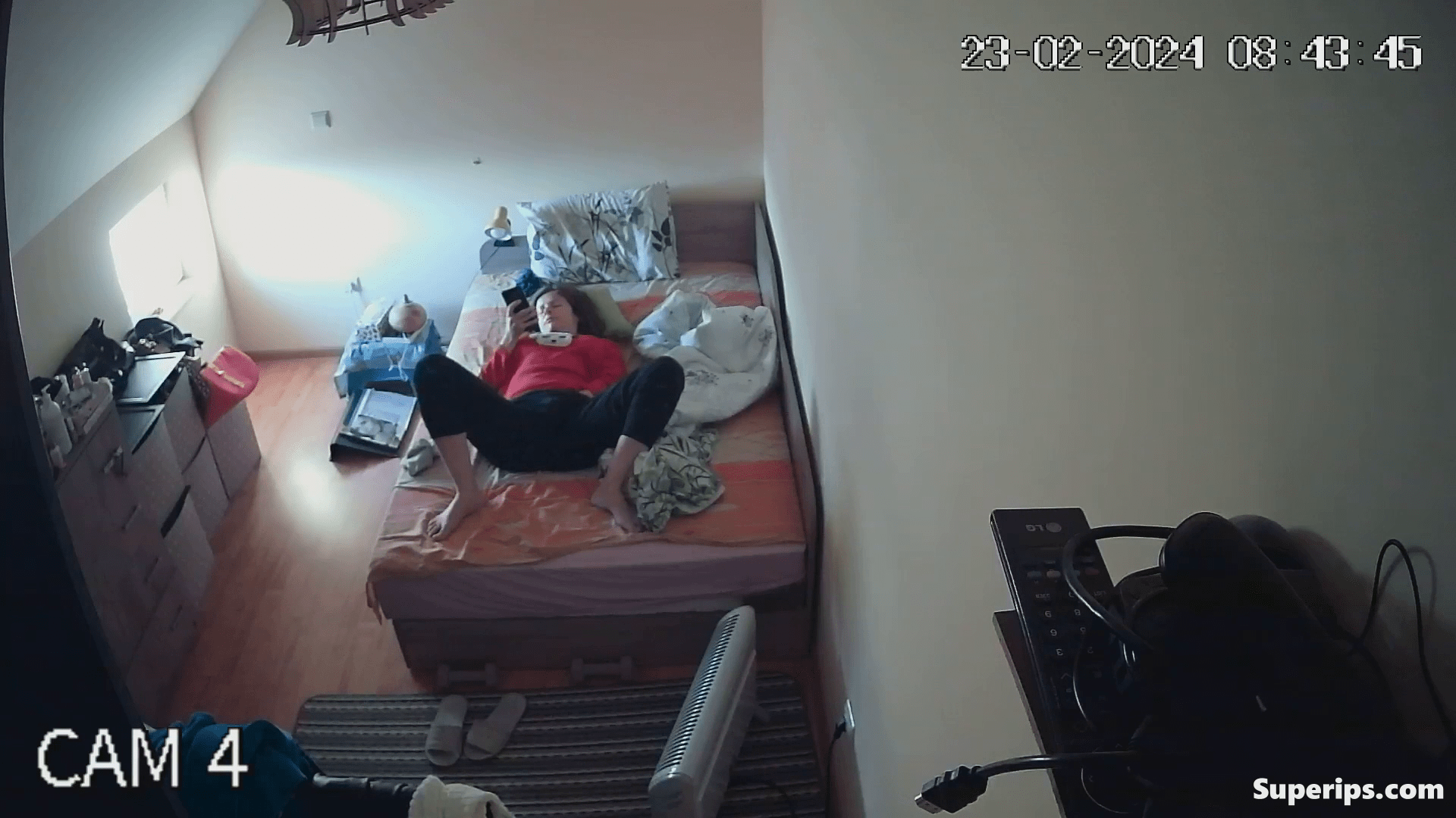 IPCAM – German woman masturbates while watching porn IPCAM – German woman masturbates while watching porn