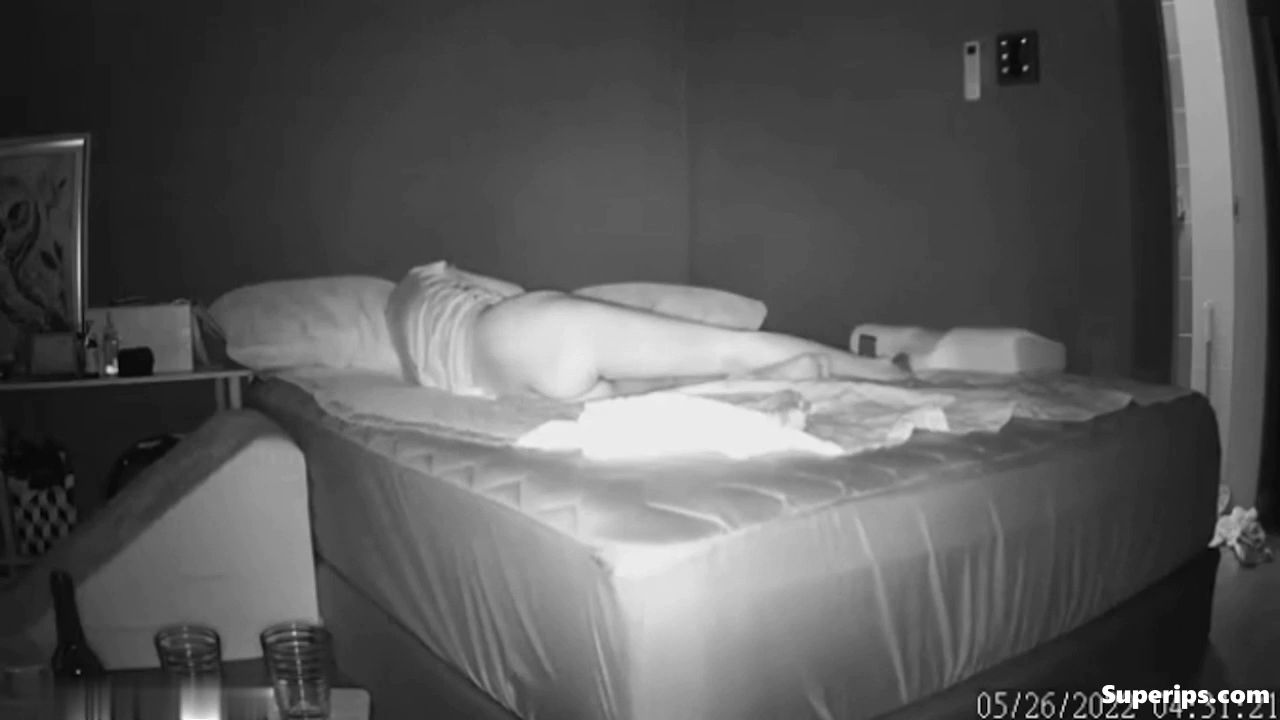 IPCAM – Cute Korean mom naked at home IPCAM – Cute Korean mom naked at home