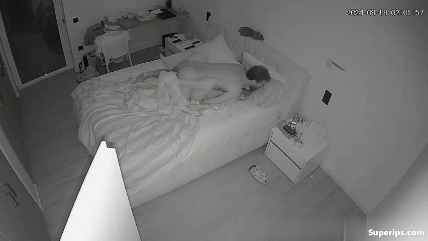 IPCAM – Blonde German wife gets fucked in her bed IPCAM – Blonde German wife gets fucked in her bed