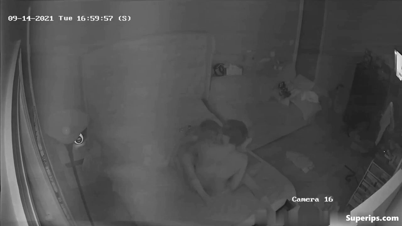 IPCAM – American college girl fucks for the first time IPCAM – American college girl fucks for the first time