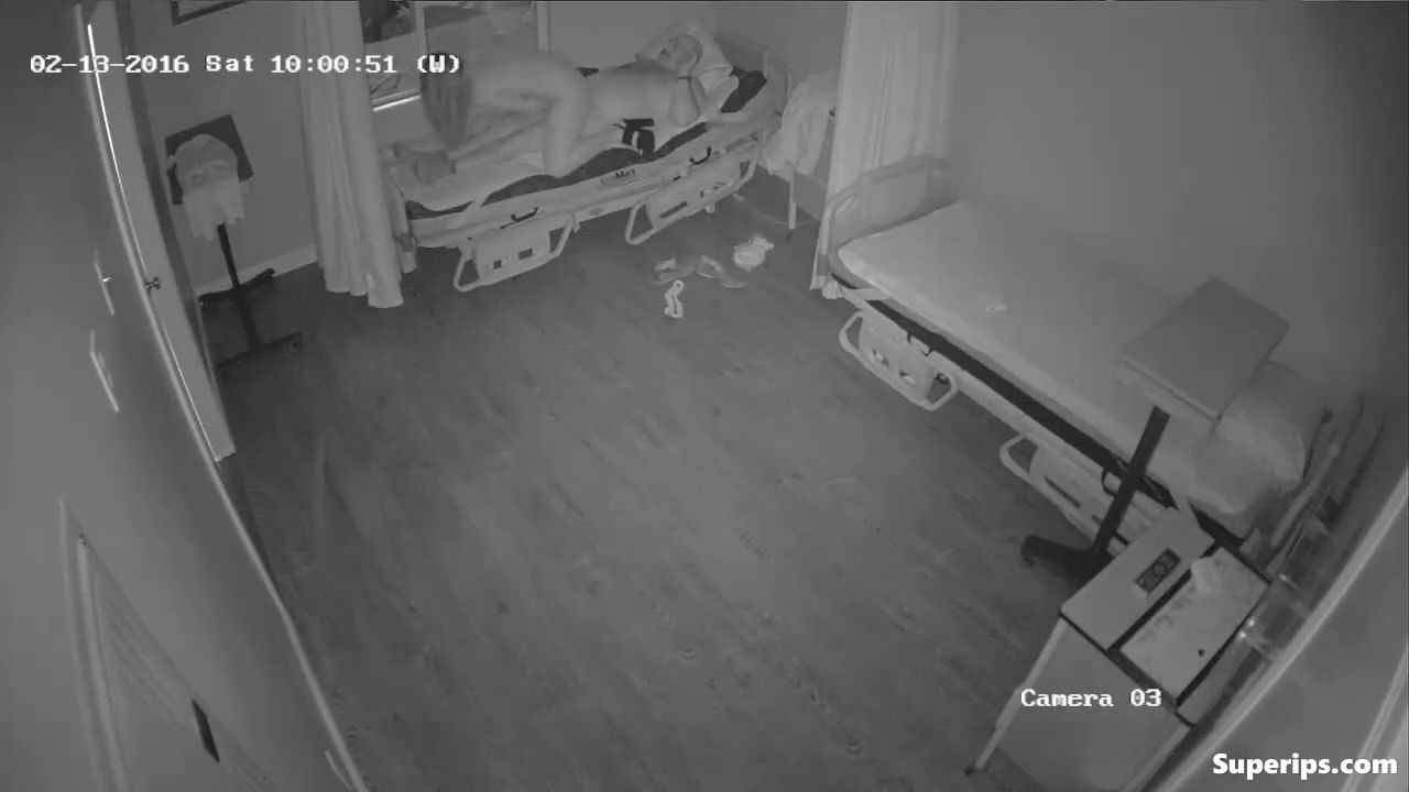 IPCAM – German doctor has sex with young nurse IPCAM – German doctor has sex with young nurse