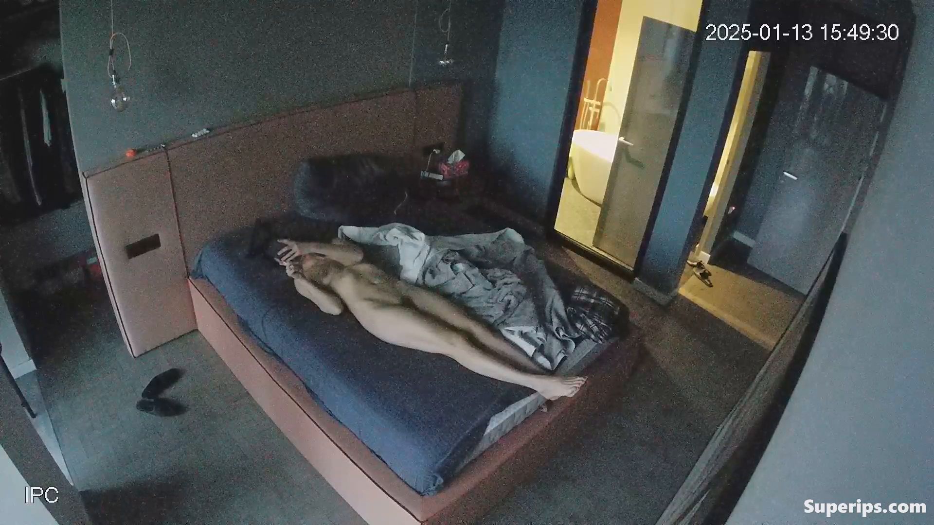 IPCAM – Hot German mom masturbates watching porn IPCAM – Hot German mom masturbates watching porn