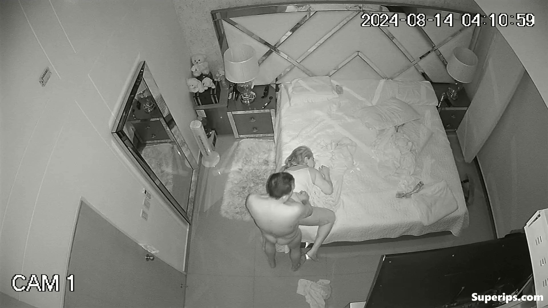 IPCAM – Mature wife gets fucked in her sleep IPCAM – Mature wife gets fucked in her sleep