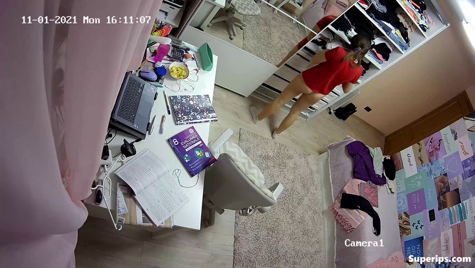 IPCAM – European teenage girl changes her panties IPCAM – European teenage girl changes her panties