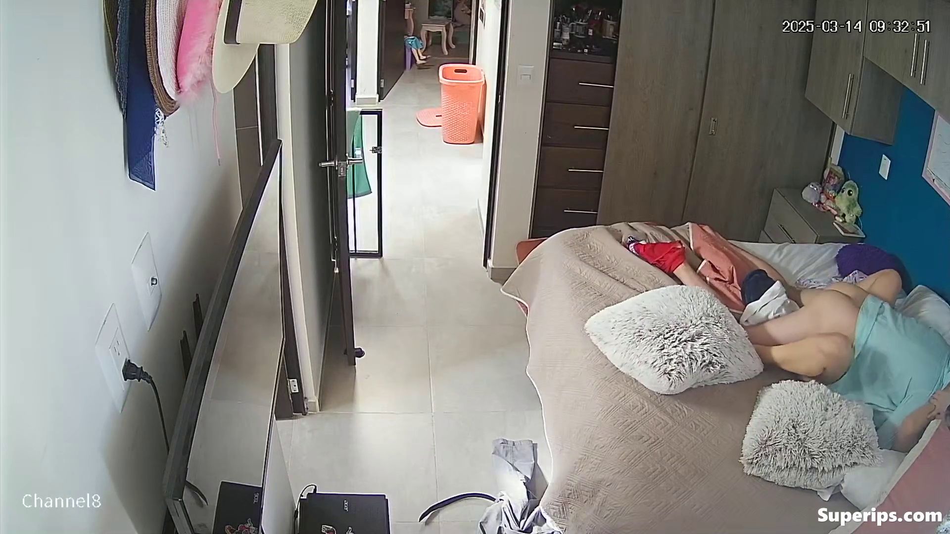 IPCAM – Young Italian couple fuck brutally IPCAM – Young Italian couple fuck brutally