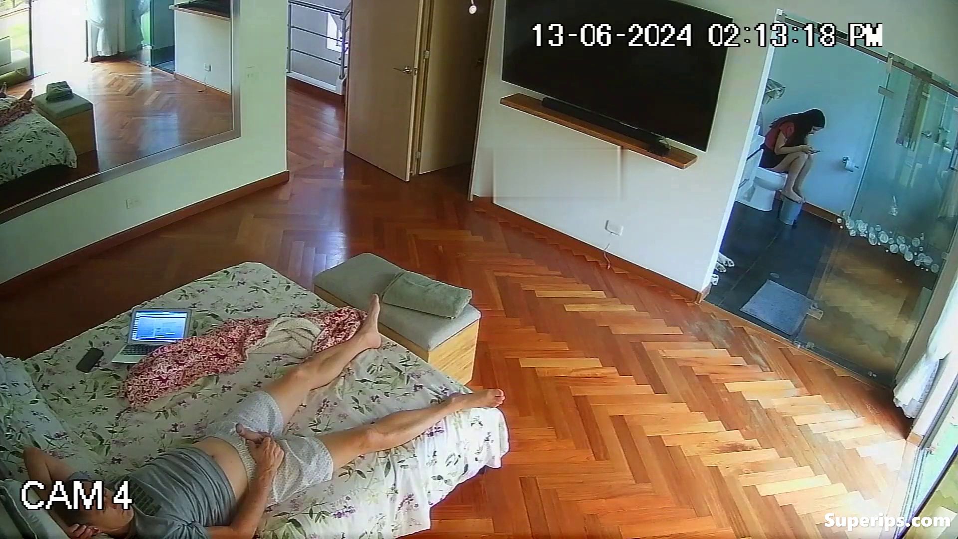 IPCAM – Stepdad masturbates watching his daughter IPCAM – Stepdad masturbates watching his daughter