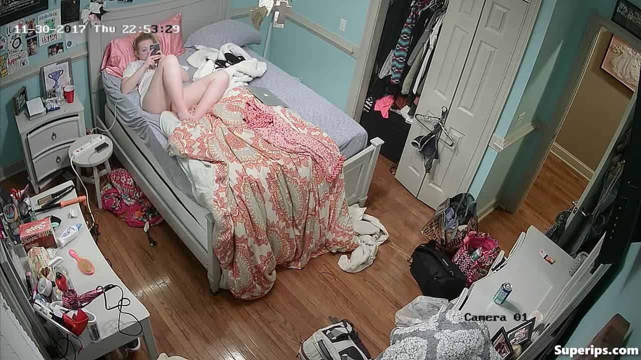 IPCAM – British college girl with no panties in her room IPCAM – British college girl with no panties in her room