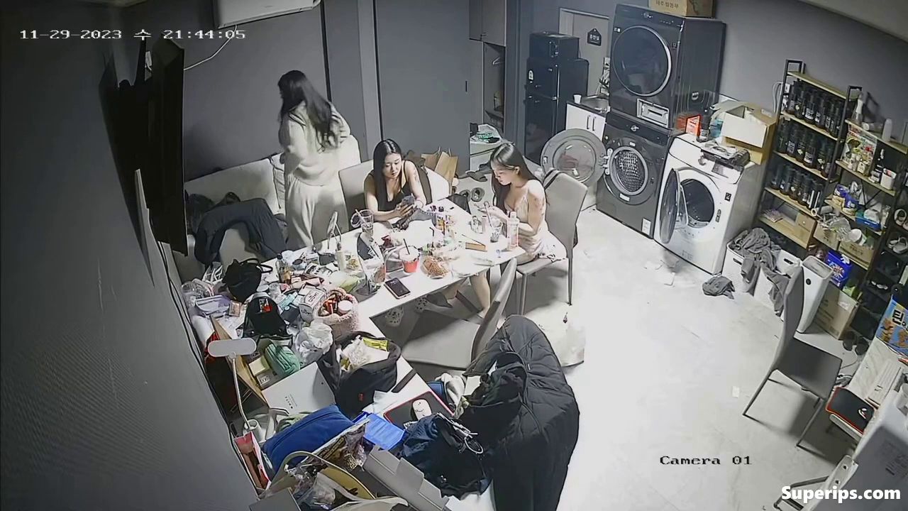 IPCAM – Korean model girls changing clothes IPCAM – Korean model girls changing clothes