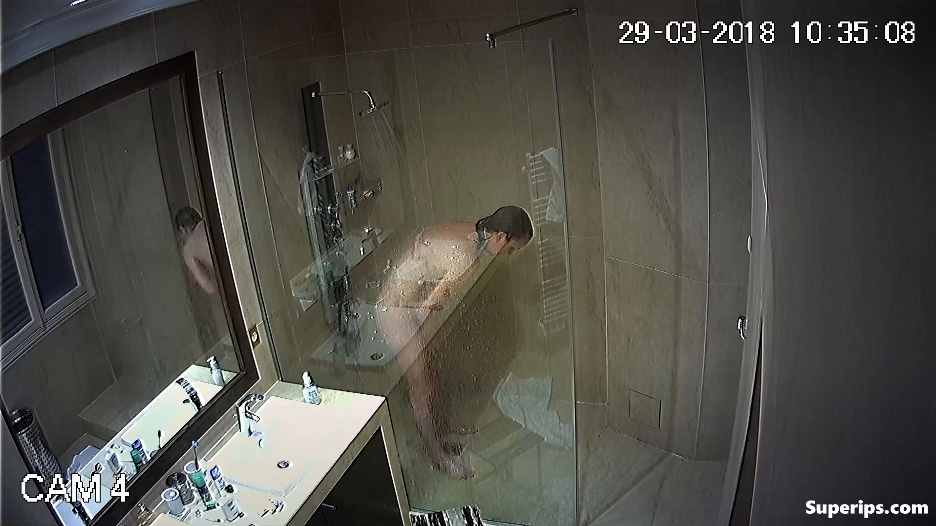 IPCAM – Busty European MILF takes a long shower IPCAM – Busty European MILF takes a long shower