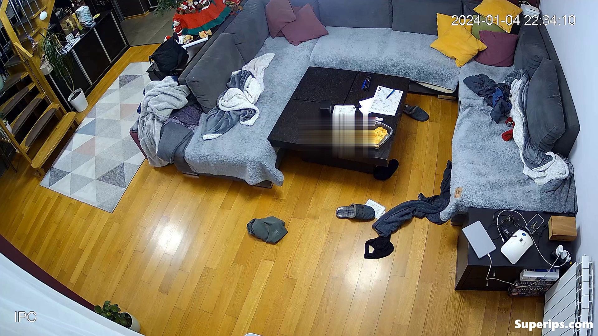 IPCAM – German woman gets oral sex on the couch IPCAM – German woman gets oral sex on the couch