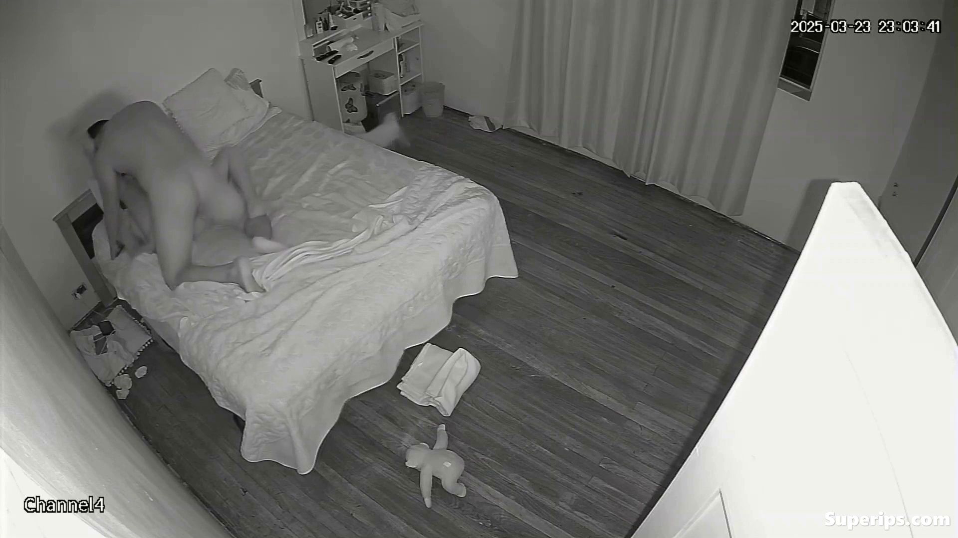 IPCAM – Chubby mom gets fucked in her daughter’s room IPCAM – Chubby mom gets fucked in her daughter’s room