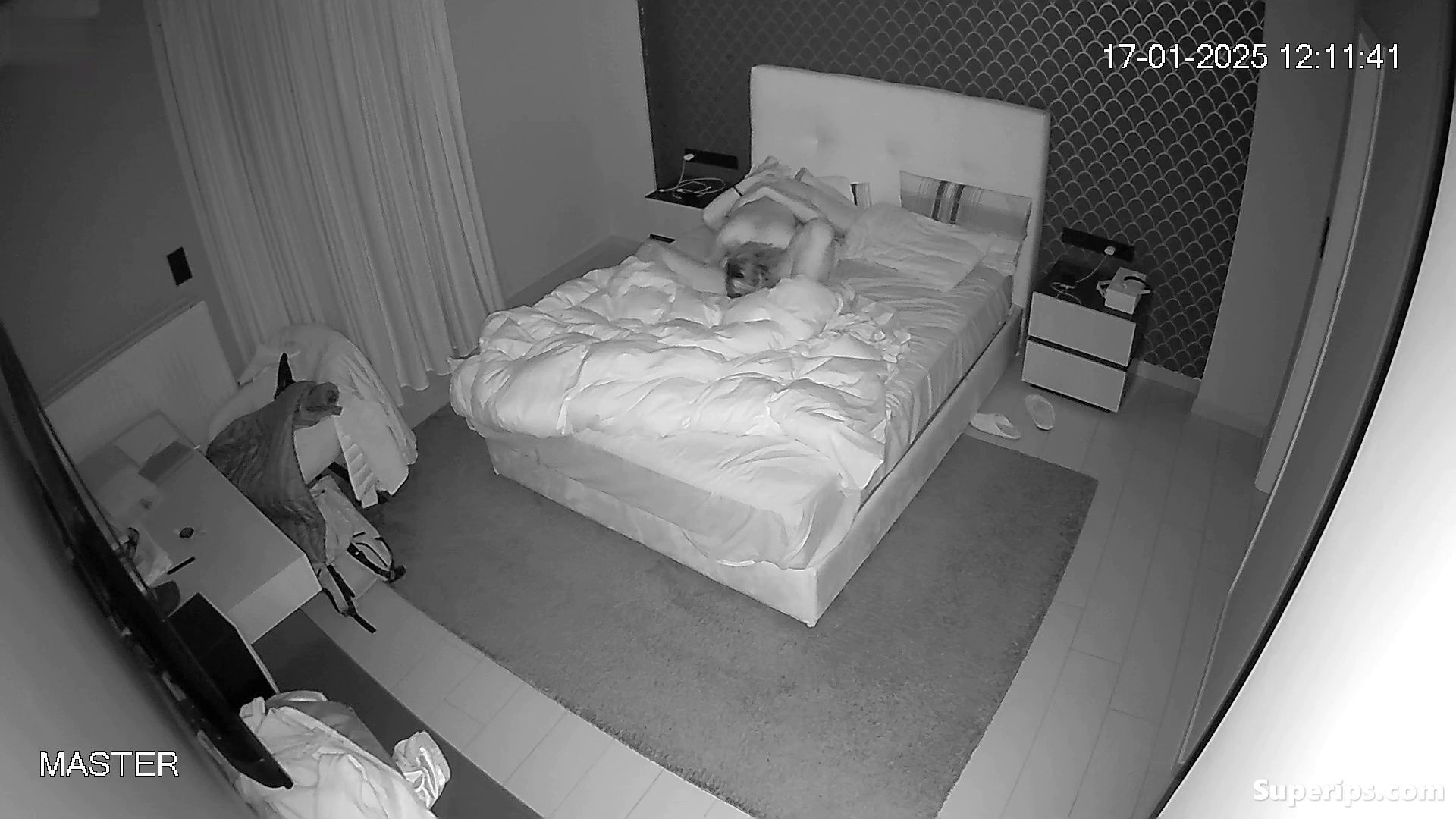 IPCAM – Wife princess gets fucked in her bed IPCAM – Wife princess gets fucked in her bed