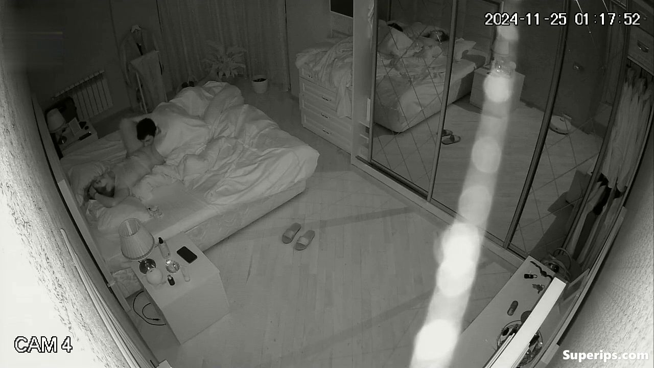 IPCAM – Milf Arab wife receives oral sex IPCAM – Milf Arab wife receives oral sex