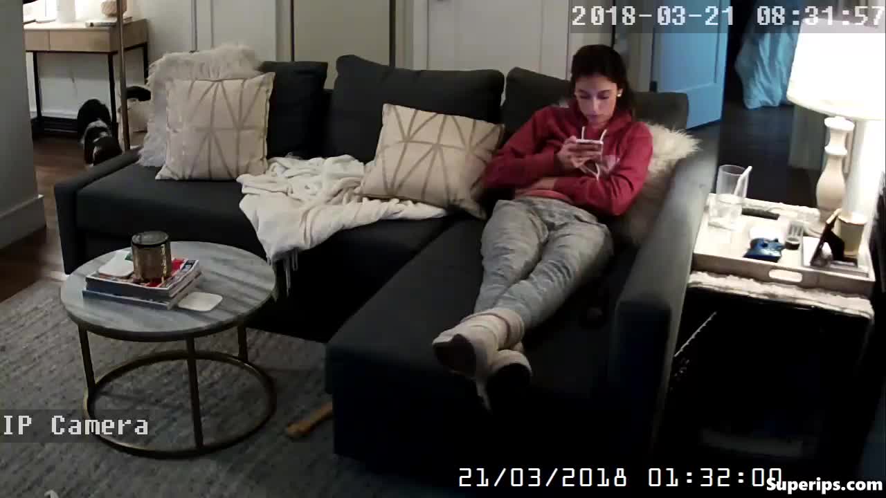 IPCAM – Canadian college girl masturbates on the couch IPCAM – Canadian college girl masturbates on the couch