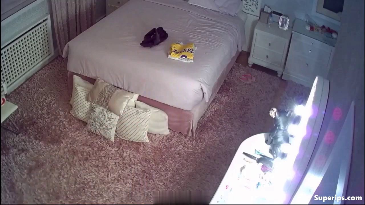 IPCAM – British college girls change their clothes IPCAM – British college girls change their clothes