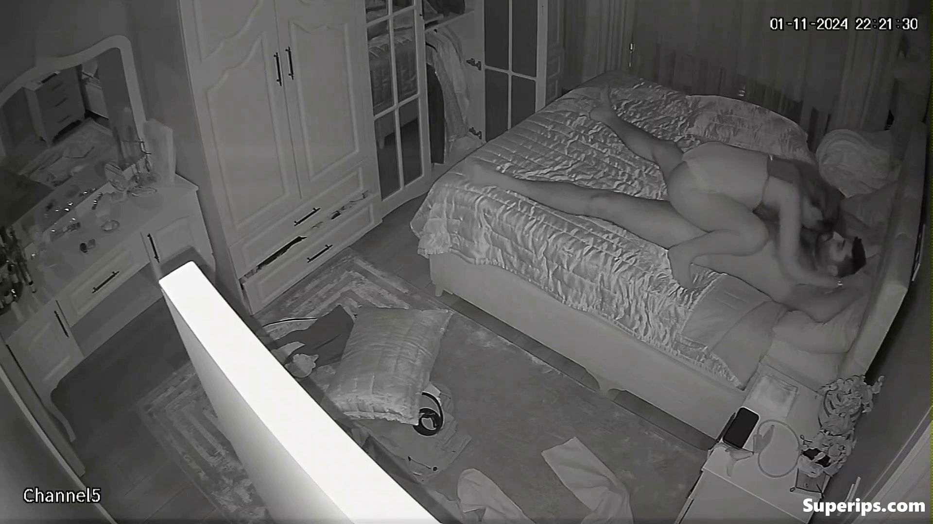 IPCAM – Married Arab woman rides her husband IPCAM – Married Arab woman rides her husband