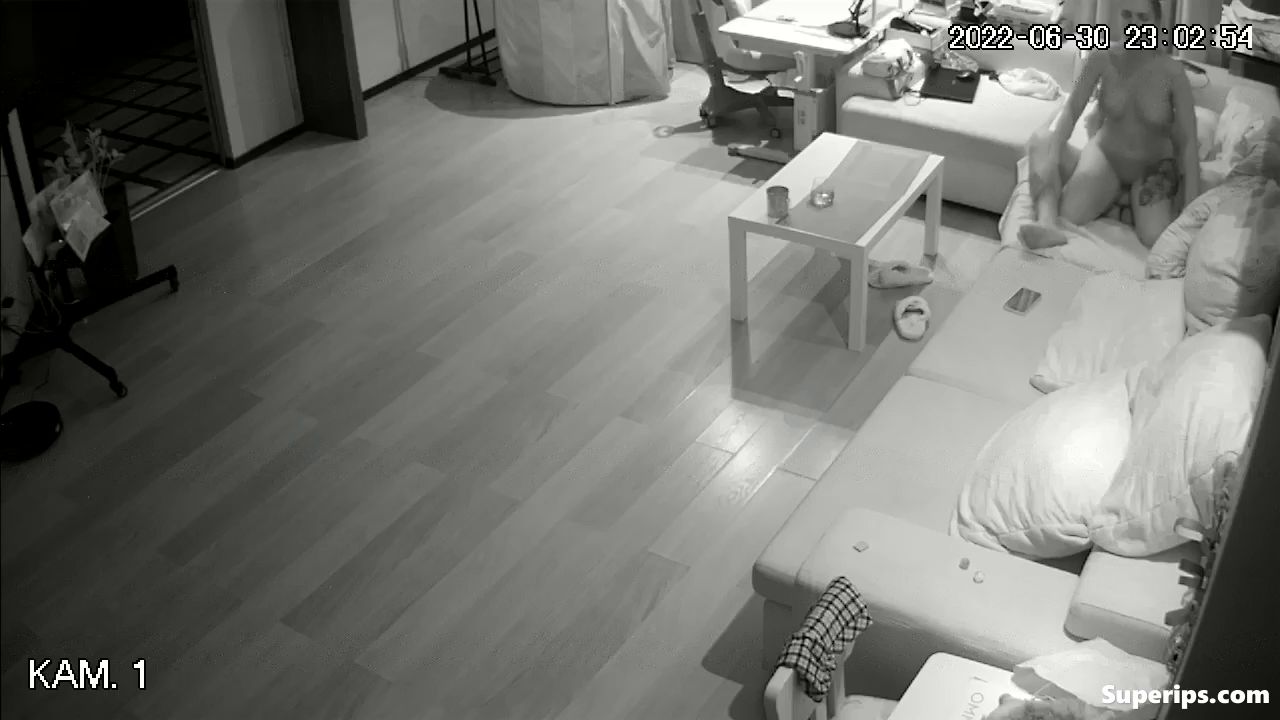 IPCAM – Tattooed big ass woman fucks her husband IPCAM – Tattooed big ass woman fucks her husband