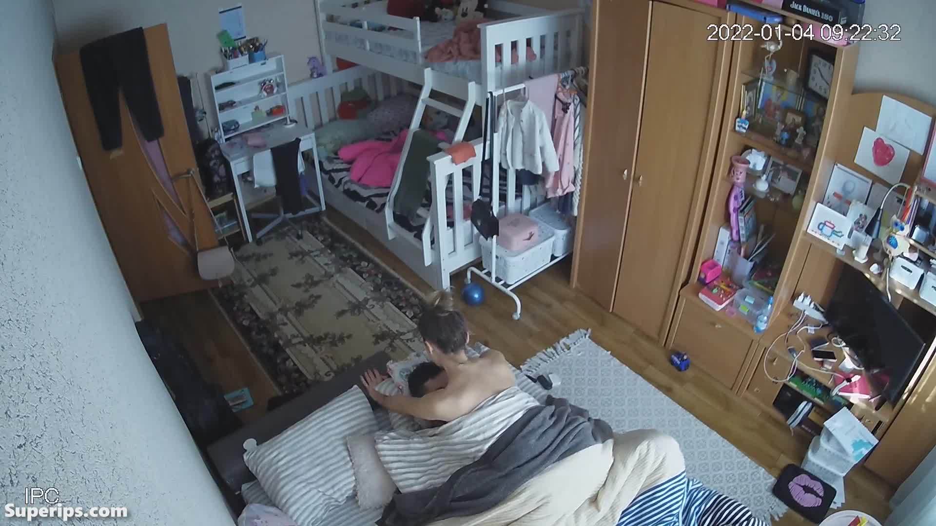 IPCAM – Ukrainian girl gets fucked by her stepfather IPCAM – Ukrainian girl gets fucked by her stepfather