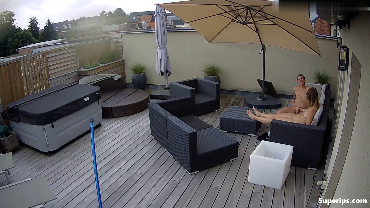 IPCAM – Petite German wife gets fucked in public IPCAM – Petite German wife gets fucked in public