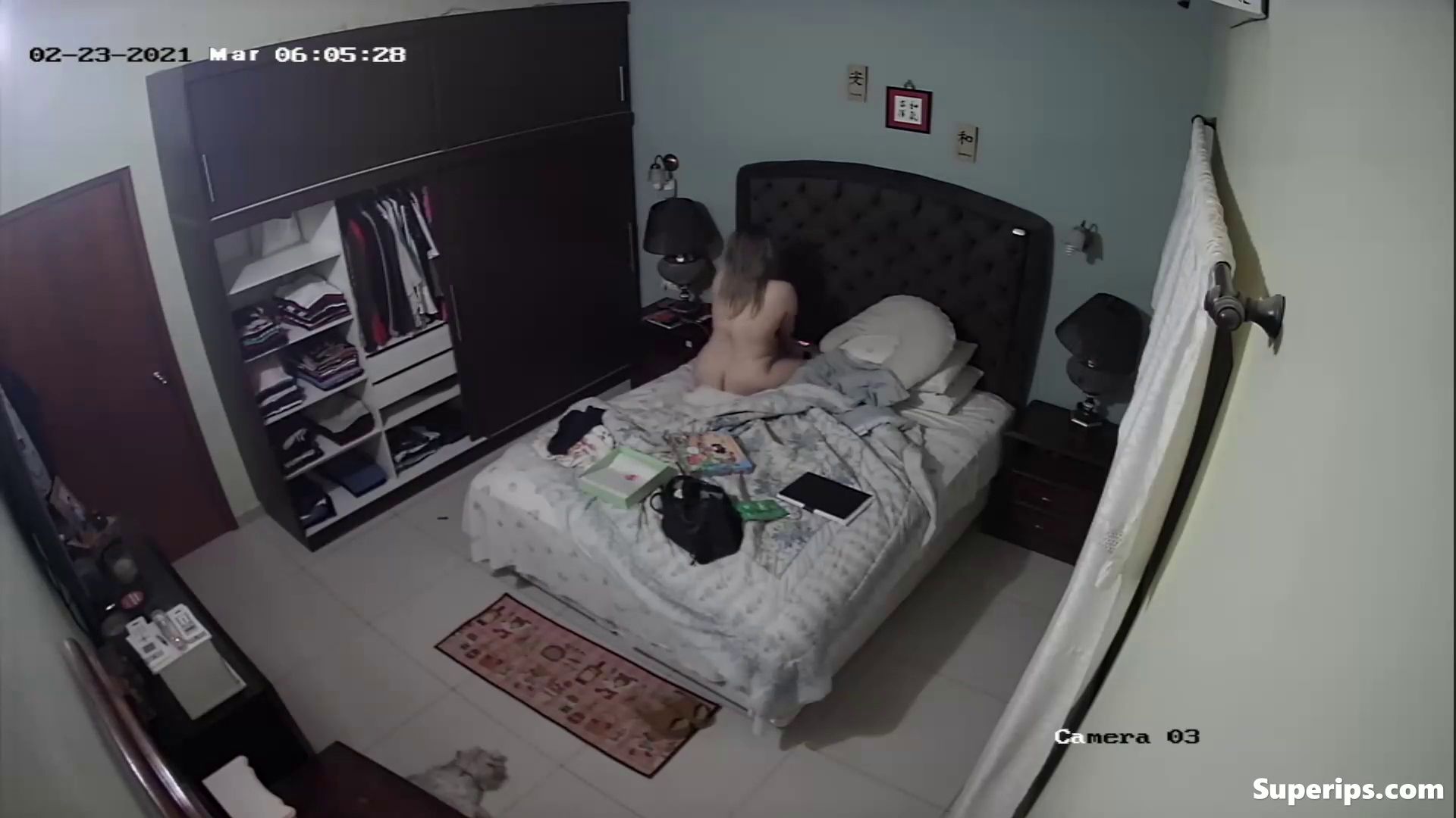 IPCAM – Busty white woman rubs her pussy IPCAM – Busty white woman rubs her pussy