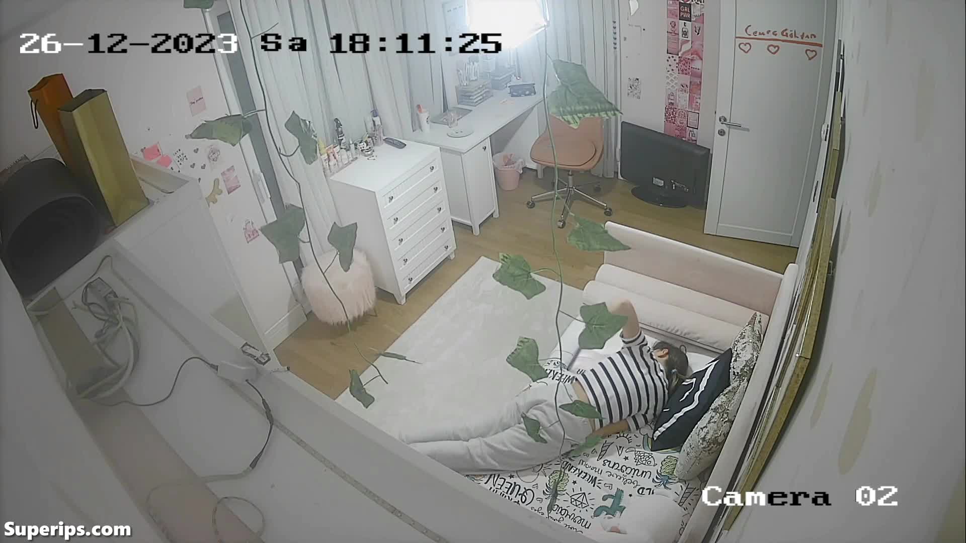 IPCAM – Italian teen girl discovers masturbation IPCAM – Italian teen girl discovers masturbation