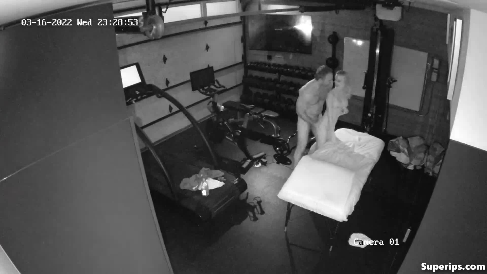 IPCAM – Rich British man gets a sex massage IPCAM – Rich British man gets a sex massage