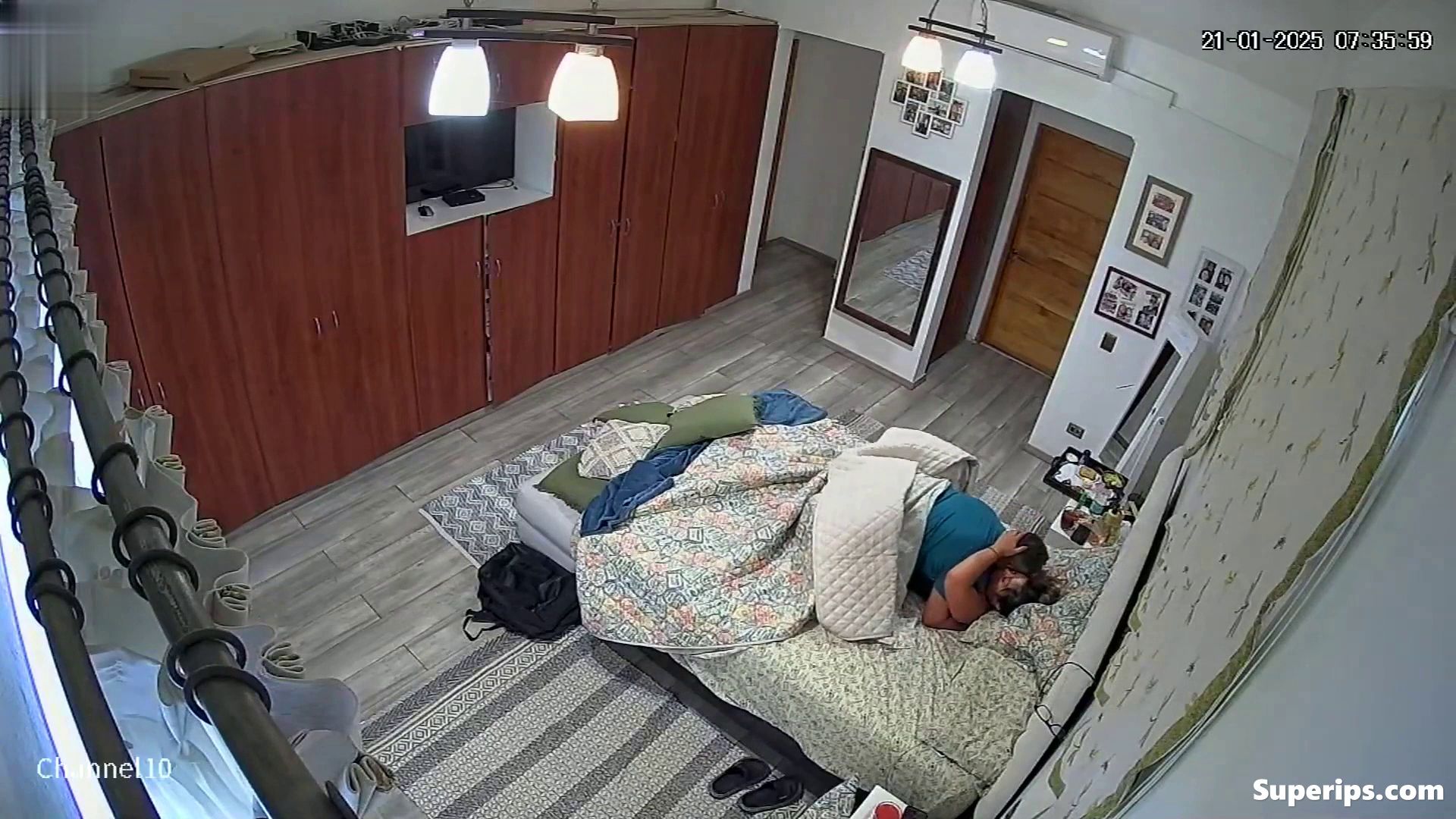 IPCAM – Italian MILF gets penetrated till she is wet IPCAM – Italian MILF gets penetrated till she is wet