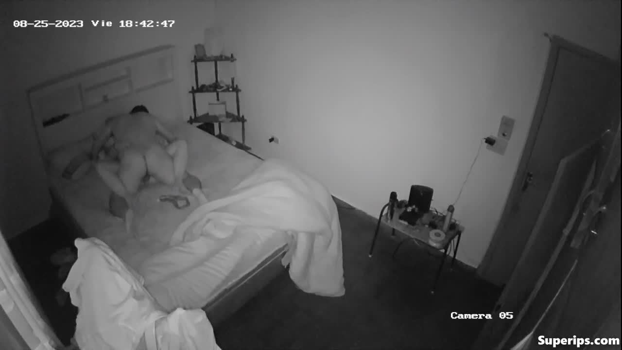 IPCAM – Chubby Spanish couple fucks in their bed IPCAM – Chubby Spanish couple fucks in their bed