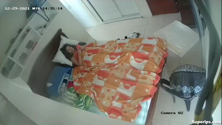 IPCAM – Busty Italian Milf masturbates watching porn IPCAM – Busty Italian Milf masturbates watching porn