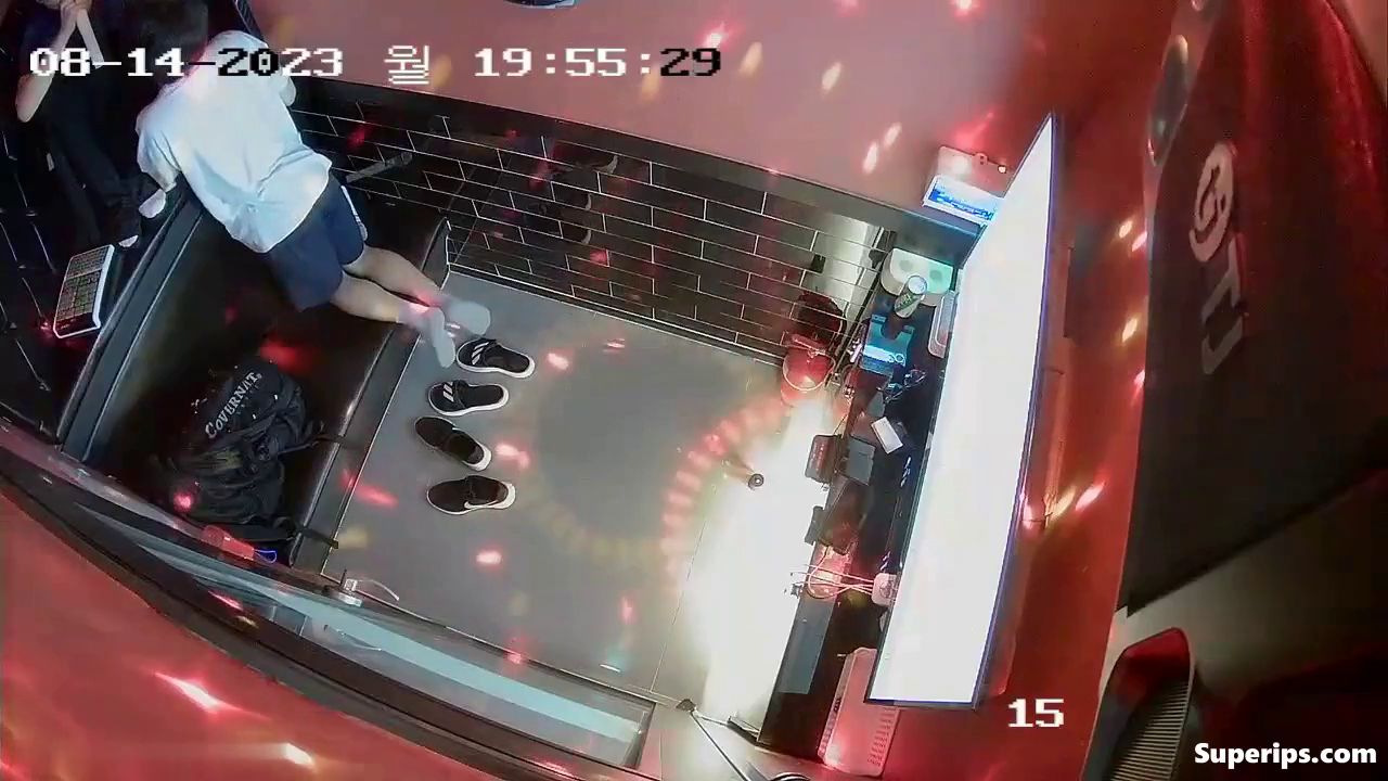 IPCAM – Korean college couple groping each other IPCAM – Korean college couple groping each other