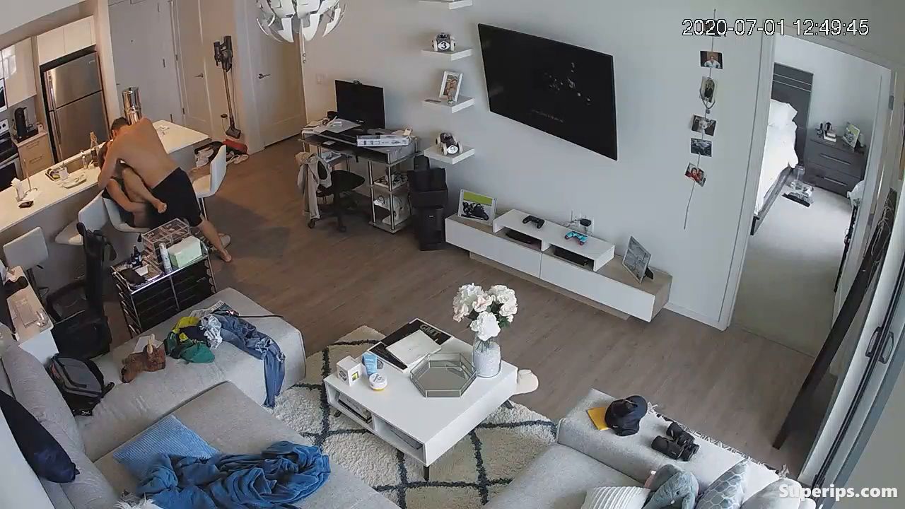 IPCAM – American wife gets fucked in their living room IPCAM – American wife gets fucked in their living room