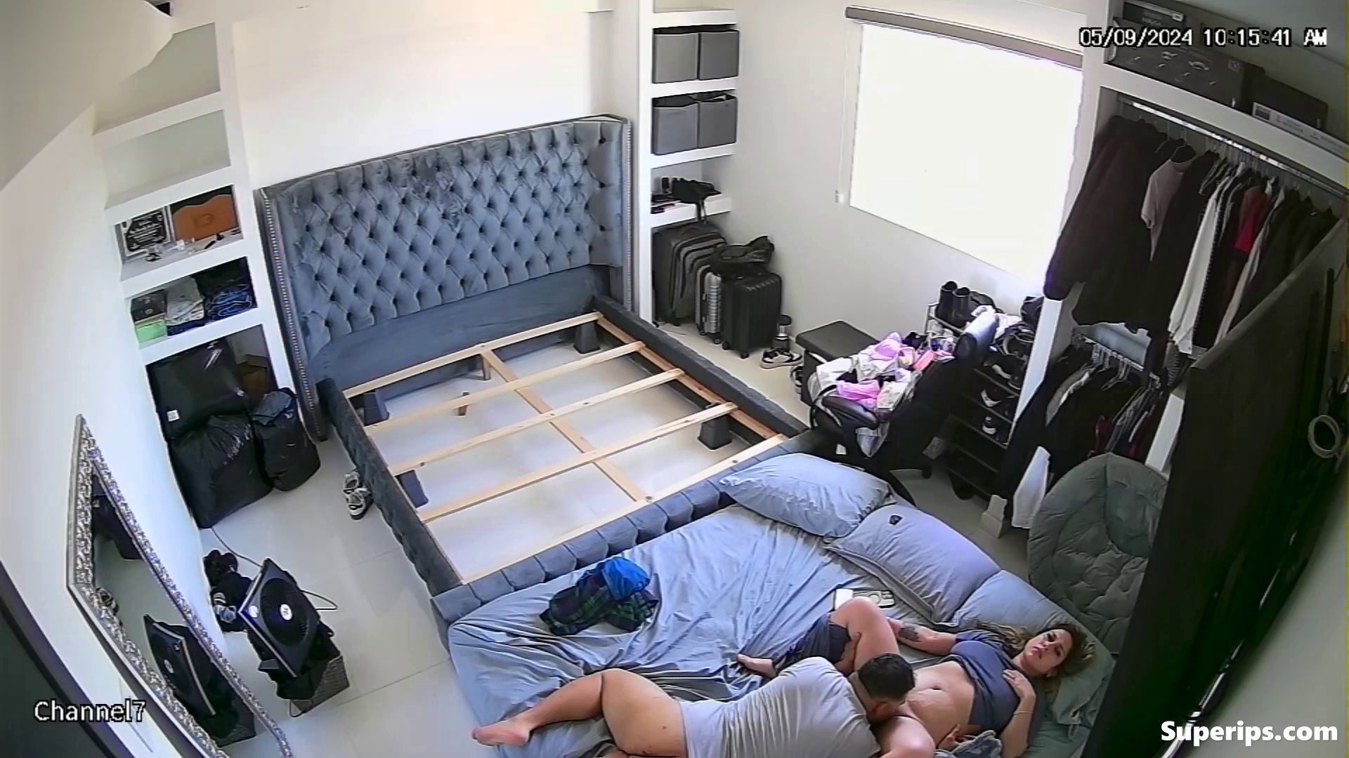 IPCAM – Mature chubby woman receives oral sex IPCAM – Mature chubby woman receives oral sex