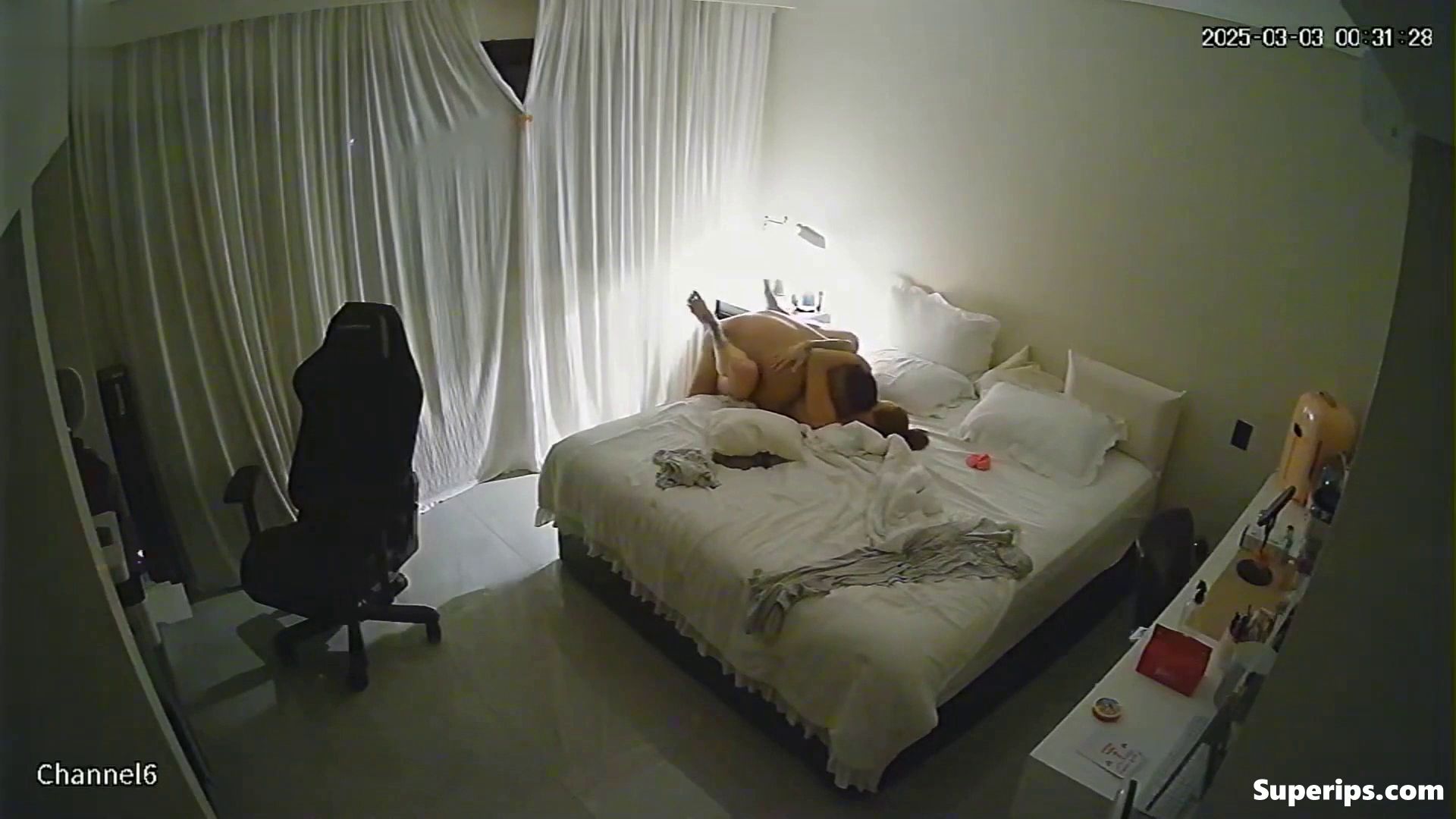 IPCAM – European couple fucks in their bedroom IPCAM – European couple fucks in their bedroom