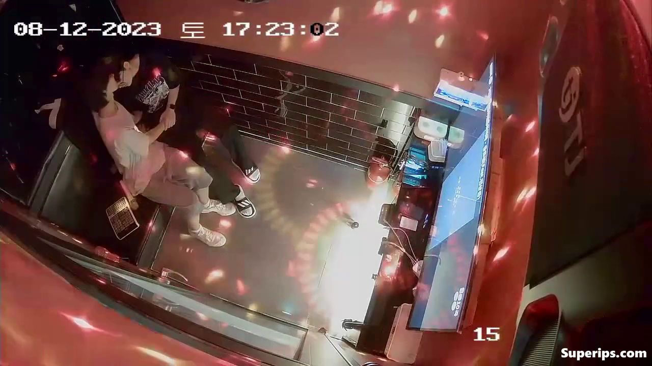 IPCAM – Korean college couple masturbating in the karaoke IPCAM – Korean college couple masturbating in the karaoke