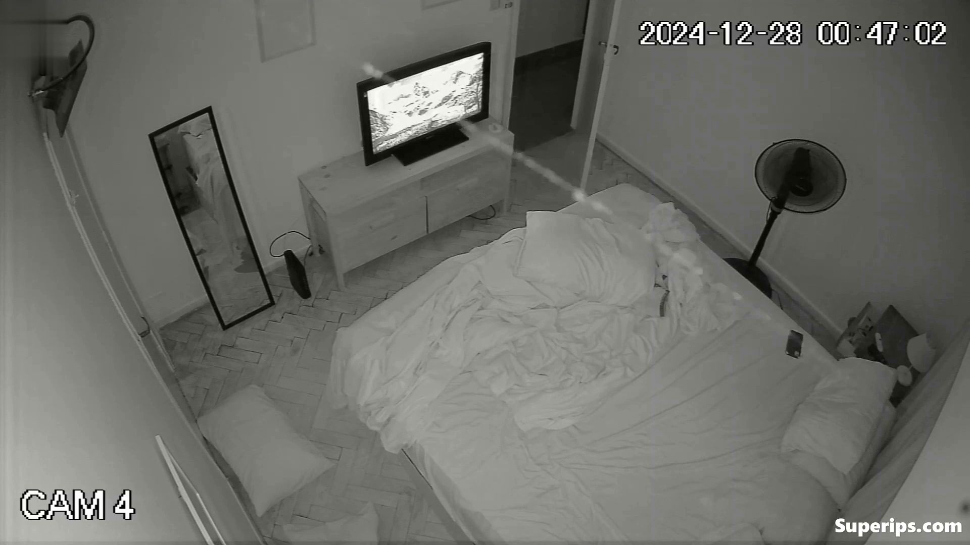 IPCAM – Young married couple fucks in their bed IPCAM – Young married couple fucks in their bed