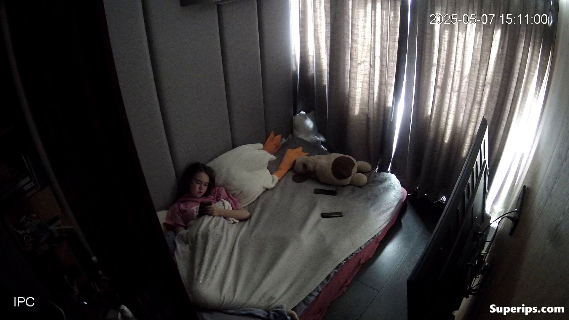 IPCAM – Petite girl rubs her tight pussy IPCAM – Petite girl rubs her tight pussy