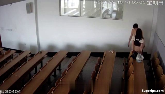 IPCAM – Korean teen couple fucks in the classroom IPCAM – Korean teen couple fucks in the classroom