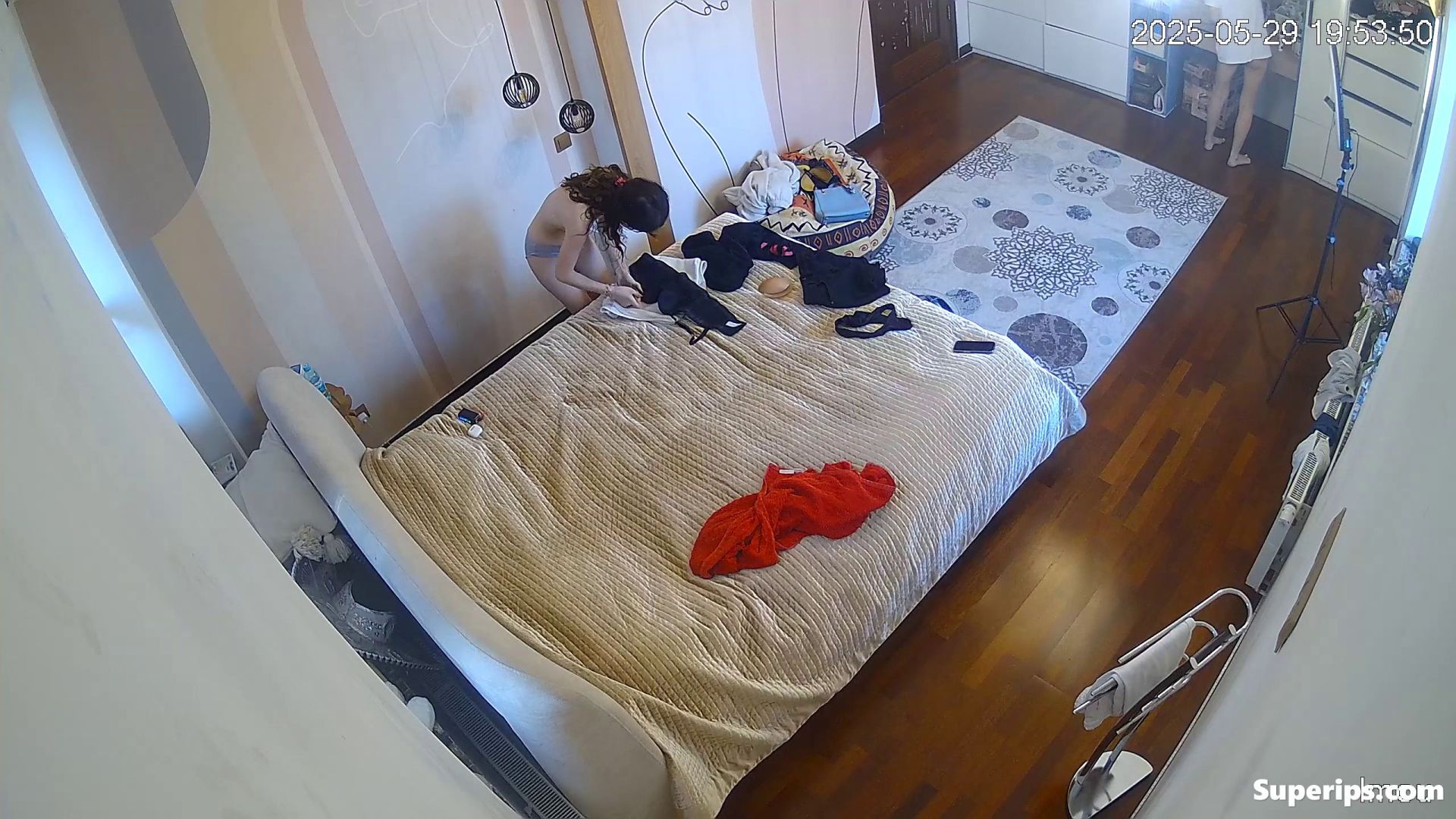 IPCAM – Skinny pale German girl gets dressed slowly IPCAM – Skinny pale German girl gets dressed slowly