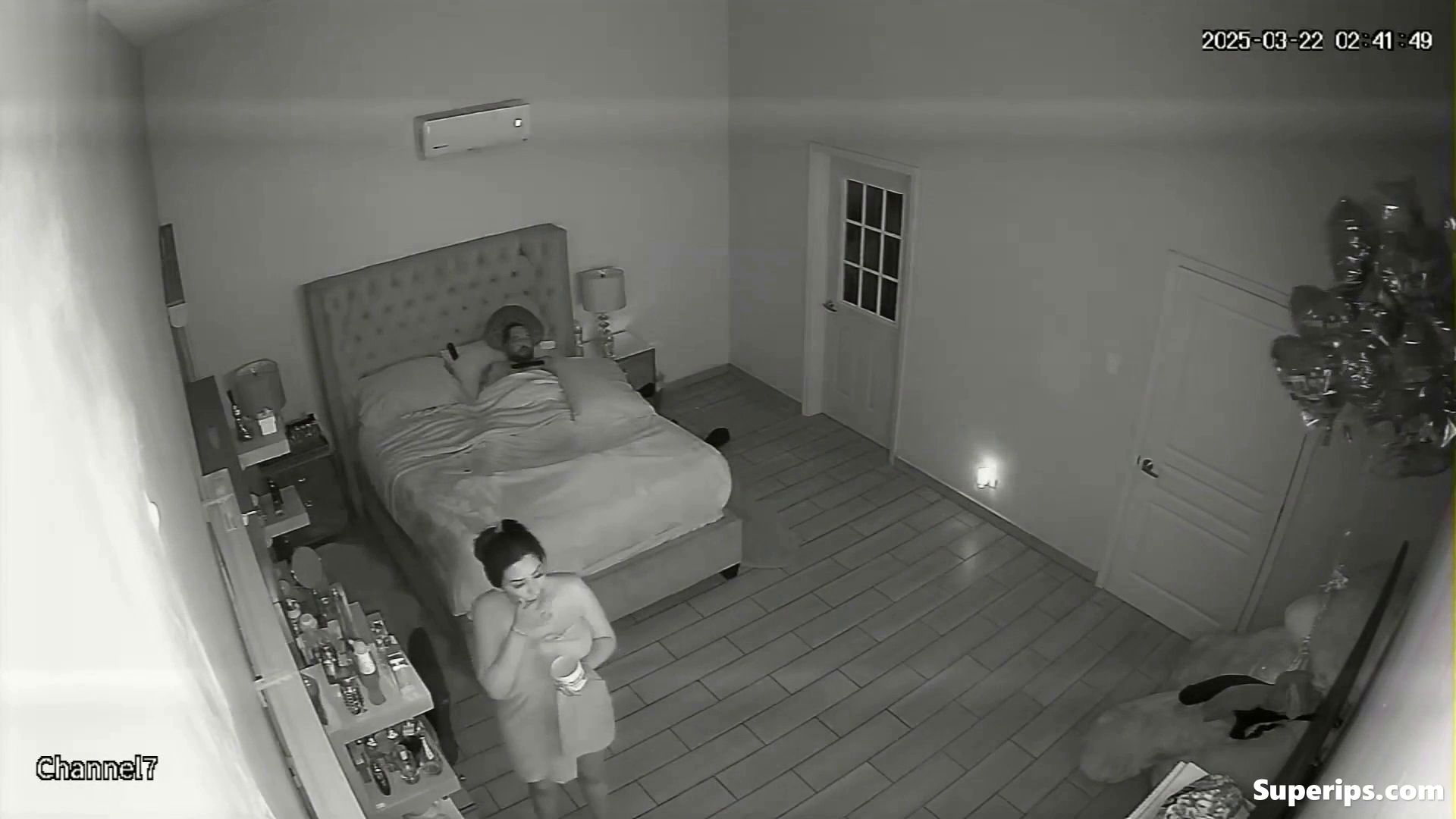 IPCAM – Busty Latina MILF gets fucked in her bed IPCAM – Busty Latina MILF gets fucked in her bed